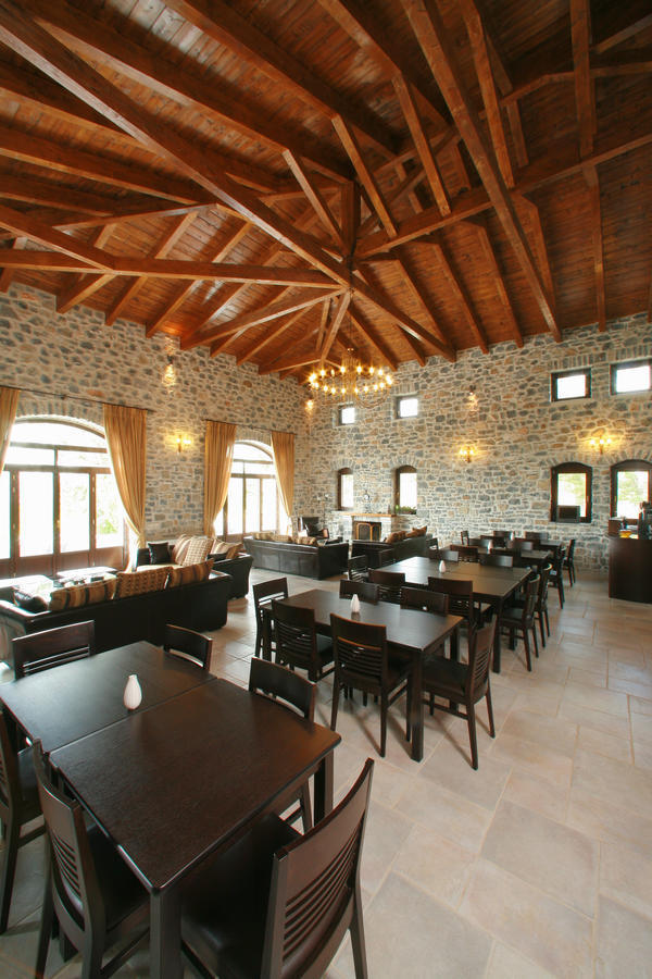 Arhontiko Parnona Hotel Karyes Exterior photo