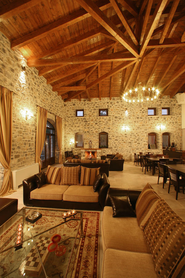 Arhontiko Parnona Hotel Karyes Exterior photo