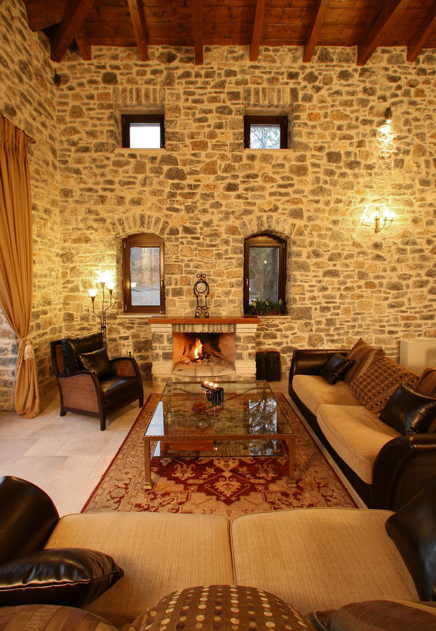Arhontiko Parnona Hotel Karyes Exterior photo