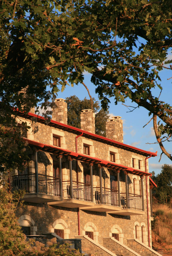Arhontiko Parnona Hotel Karyes Exterior photo