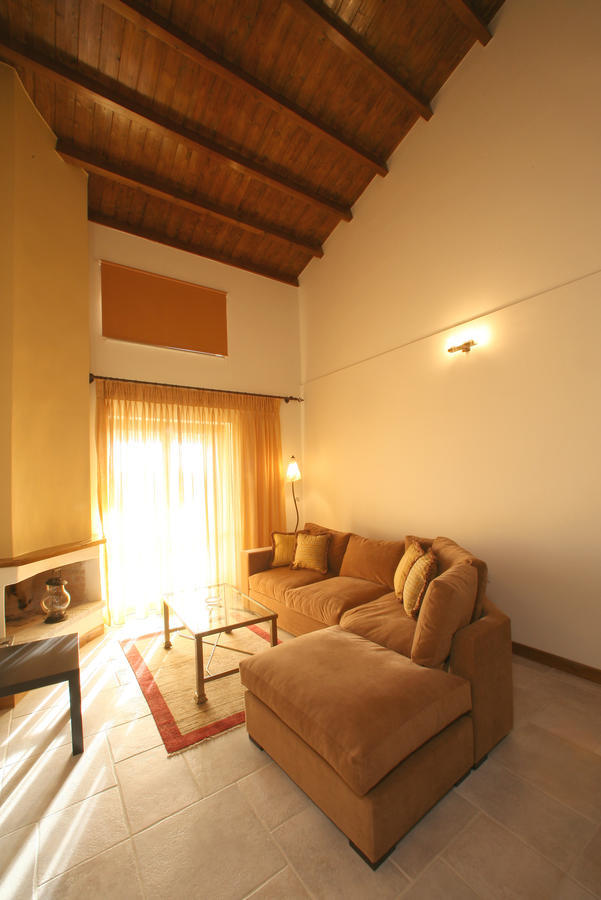 Arhontiko Parnona Hotel Karyes Room photo