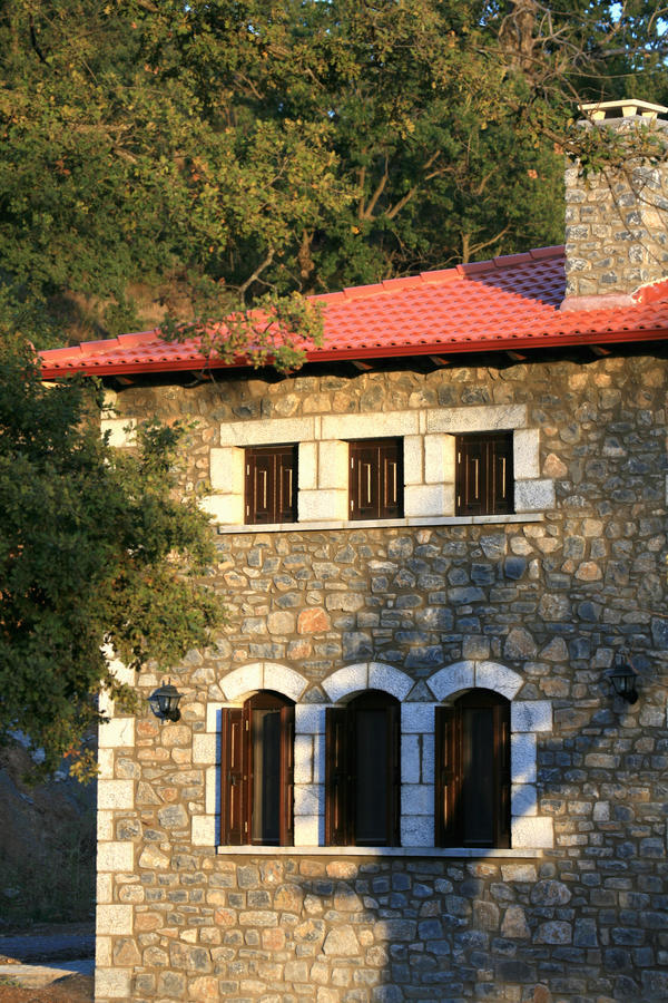 Arhontiko Parnona Hotel Karyes Exterior photo